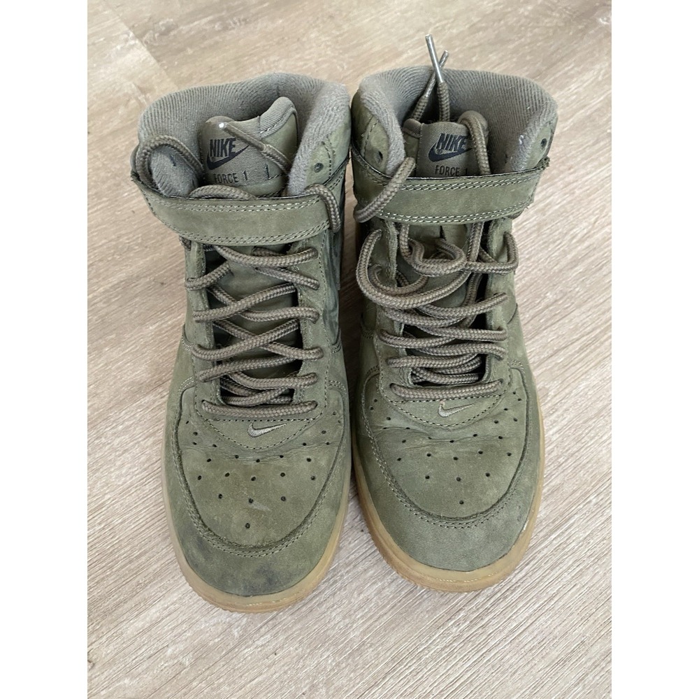 Nike‎ Air Force 1 High Olive Dark Gum Size 3Y Youth Suede Kids Green Shoes - Picture 3 of 7